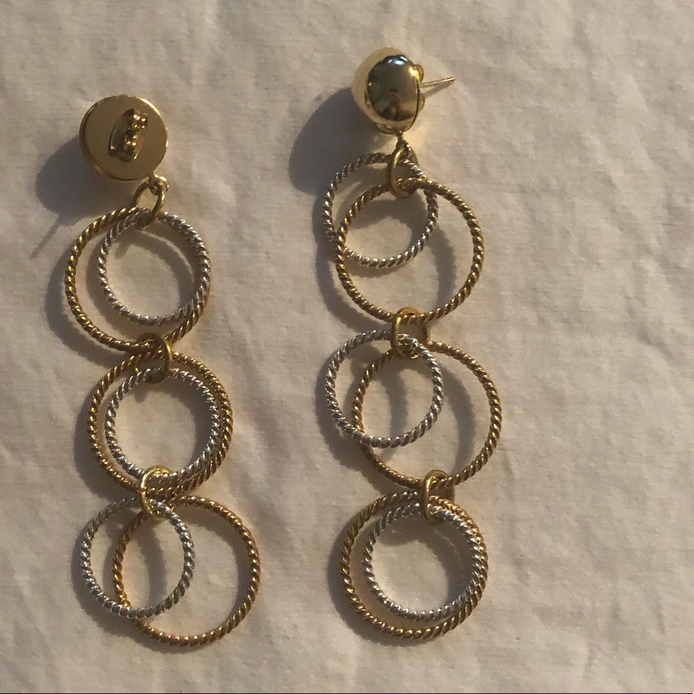 Chandelier earrings